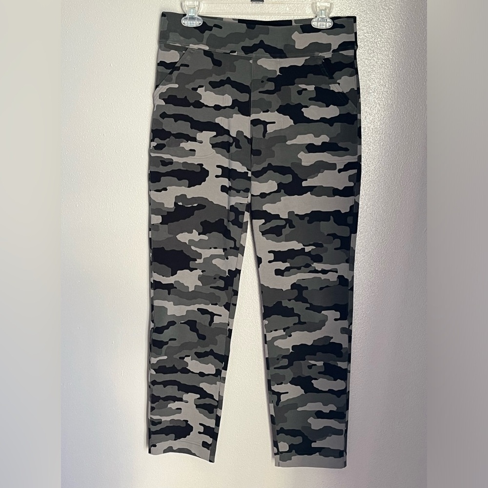 Duluth Straight Leg Yoga Pants